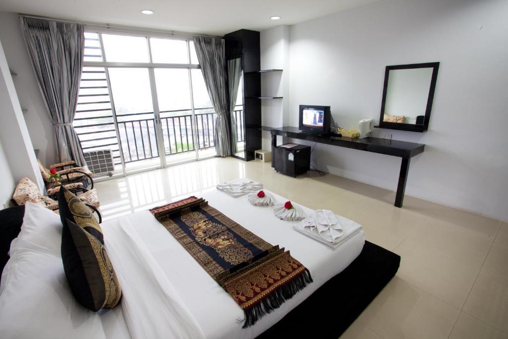 Lars-Lita Residence Patong ห้อง รูปภาพ