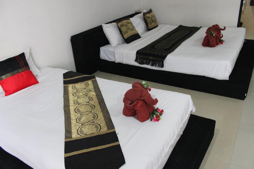 Lars-Lita Residence Patong ภายนอก รูปภาพ