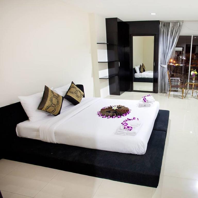 Lars-Lita Residence Patong ภายนอก รูปภาพ