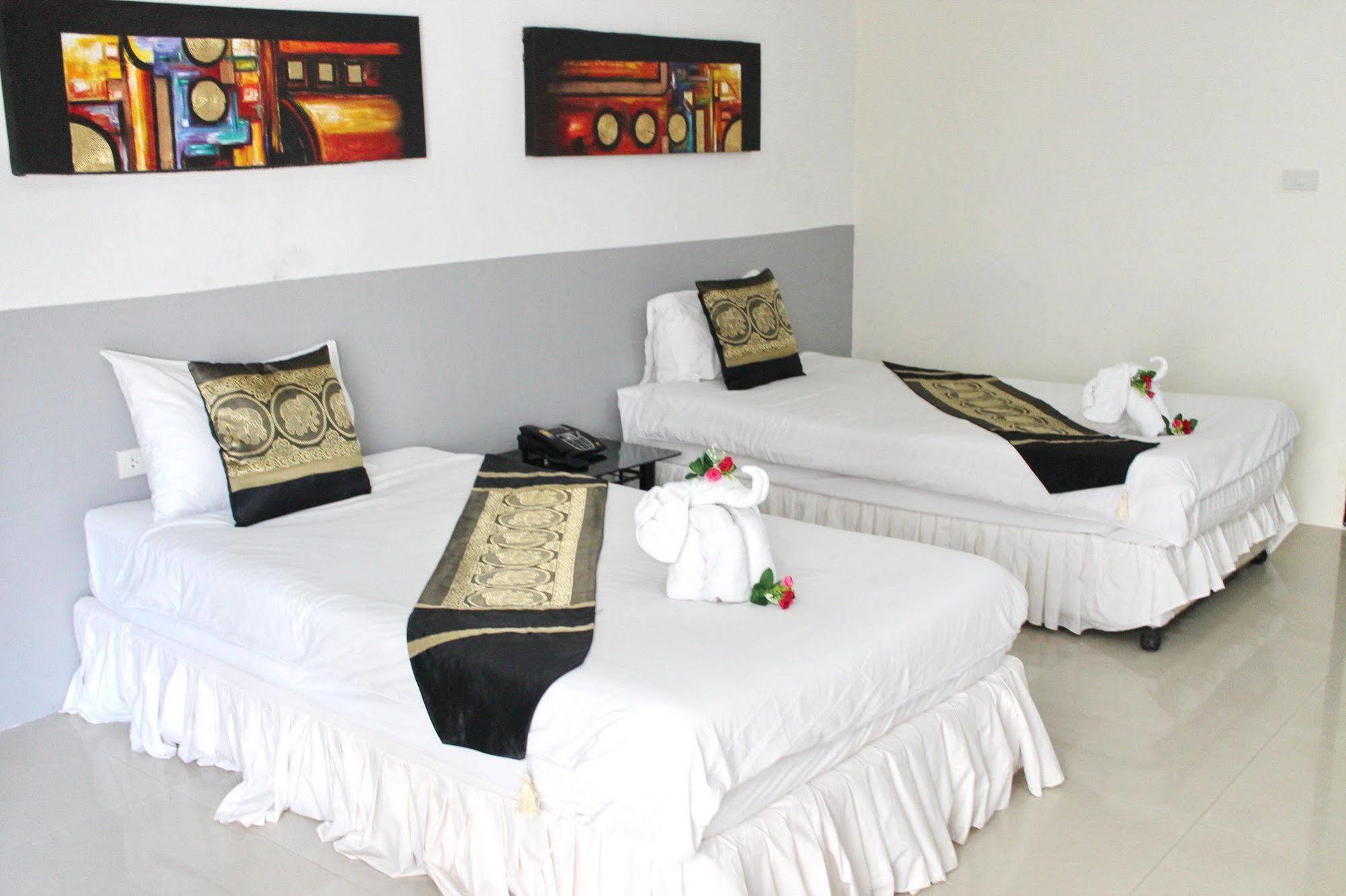 Lars-Lita Residence Patong ภายนอก รูปภาพ
